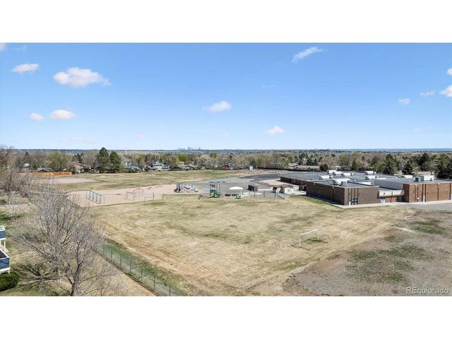 10615 W Dumbarton Cir C, Littleton, CO 80127