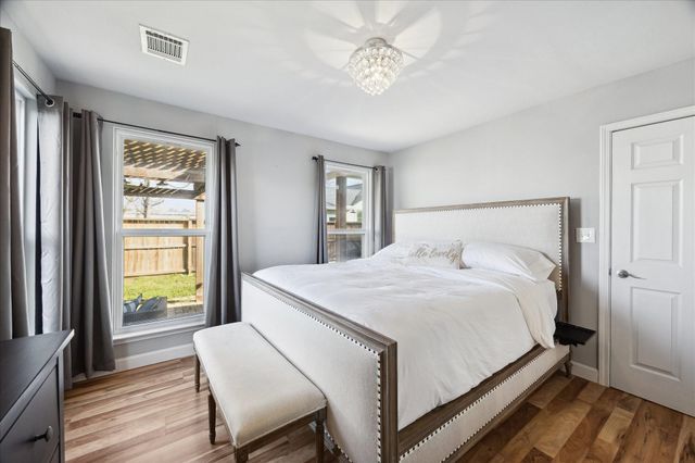 820 Kern Street, Houston, TX 77009