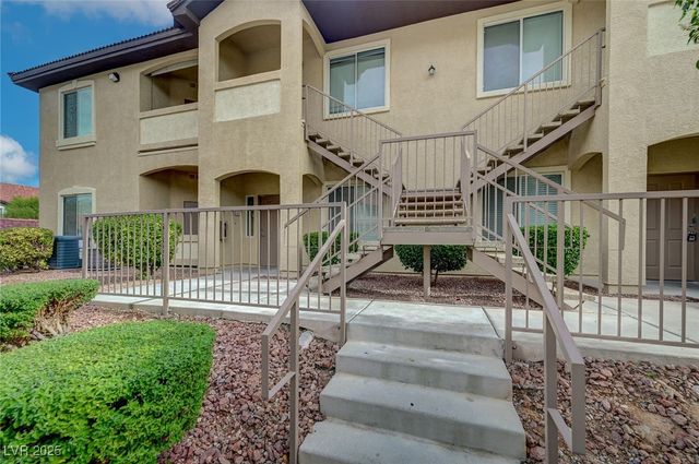 3500 Cactus Shadow Street 104, Las Vegas, NV 89129
