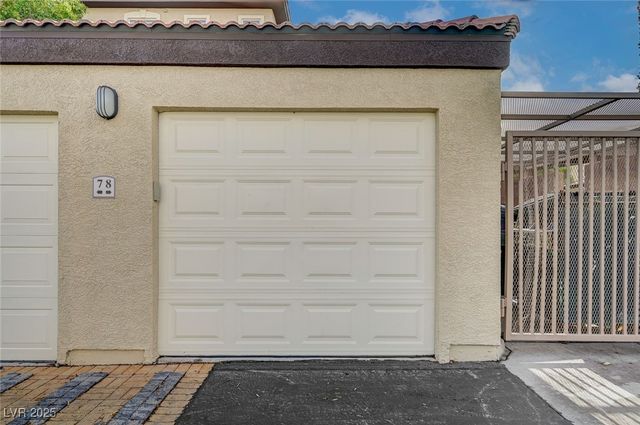 3500 Cactus Shadow Street 104, Las Vegas, NV 89129