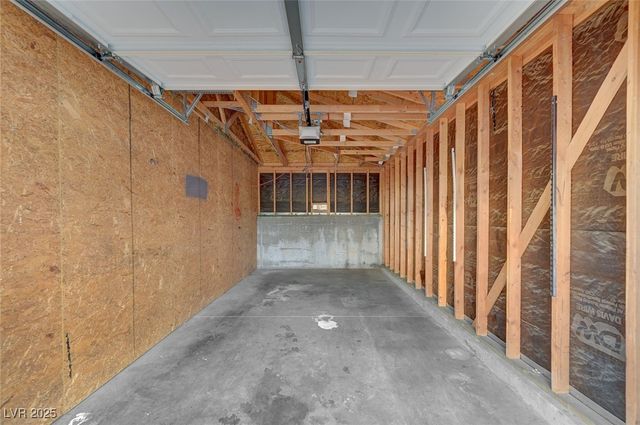 3500 Cactus Shadow Street 104, Las Vegas, NV 89129