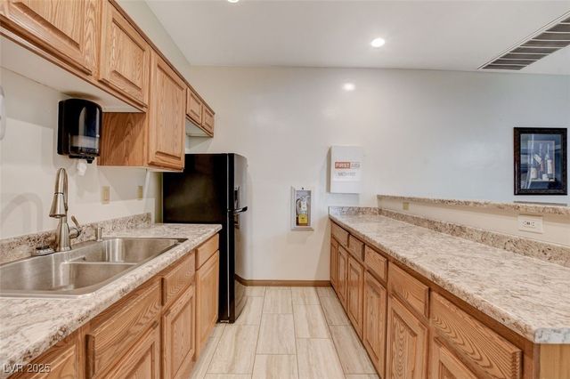 3500 Cactus Shadow Street 104, Las Vegas, NV 89129