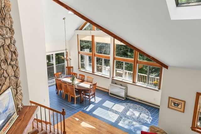 821 W Falmouth Hwy, Falmouth, MA 02540