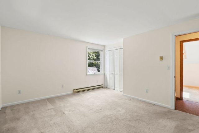 821 W Falmouth Hwy, Falmouth, MA 02540