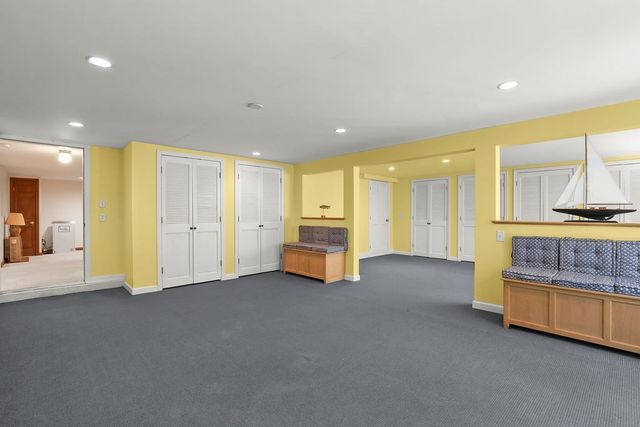 821 W Falmouth Hwy, Falmouth, MA 02540
