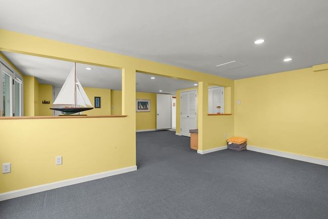 821 W Falmouth Hwy, Falmouth, MA 02540