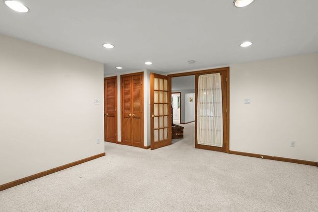 821 W Falmouth Hwy, Falmouth, MA 02540