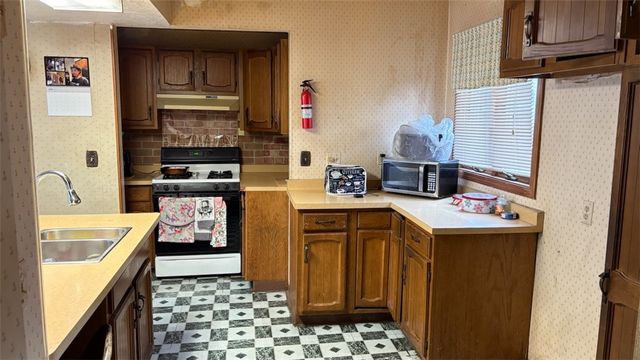 58 Barker Street, Rochester, NY 14611
