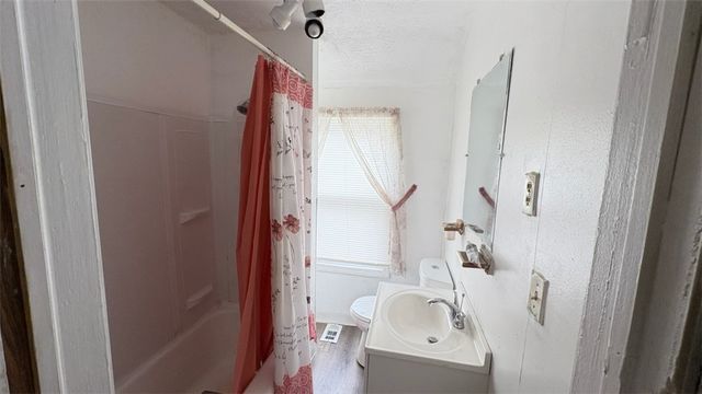 58 Barker Street, Rochester, NY 14611