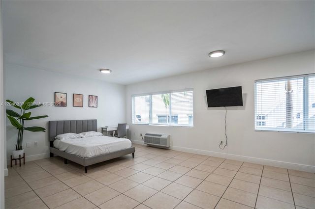 6971 Carlyle Avenue 107, Miami Beach, FL 33141