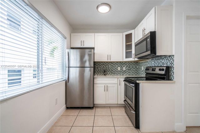 6971 Carlyle Avenue 107, Miami Beach, FL 33141