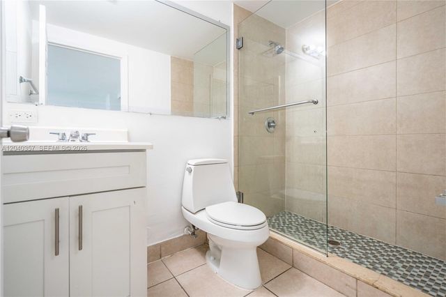 6971 Carlyle Avenue 107, Miami Beach, FL 33141