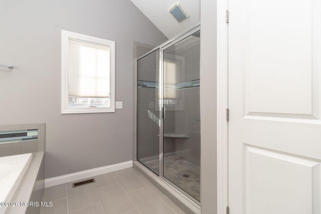 8342 Water Park Drive, Holland, OH 43528