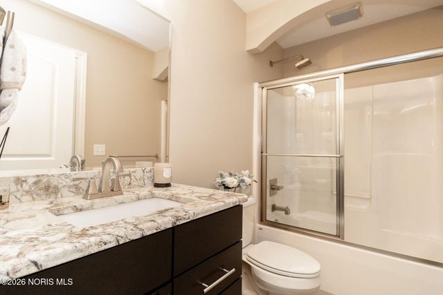 8342 Water Park Drive, Holland, OH 43528