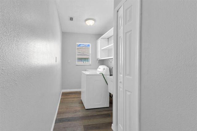 199 EPPINGER DRIVE, Port Charlotte, FL 33953