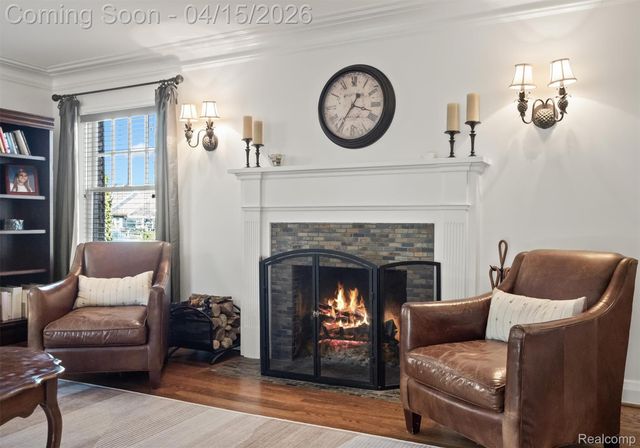 615 Kimberly Street, Birmingham, MI 48009