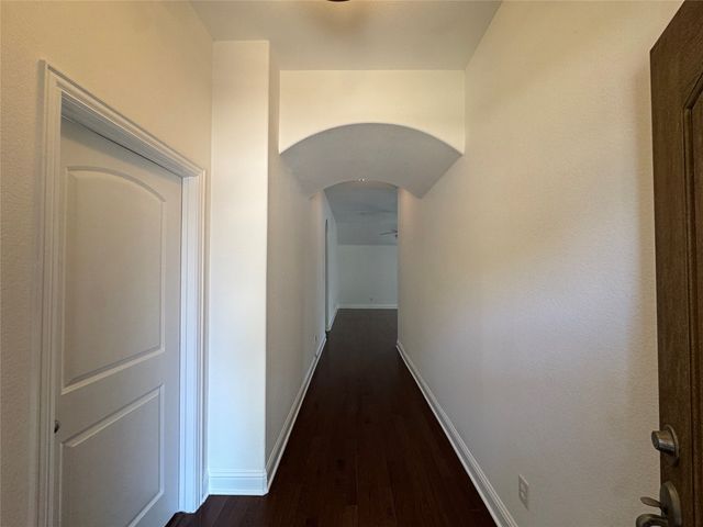 4036 Eric Drive, Heartland, TX 75126