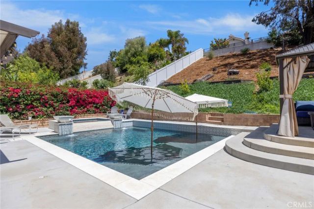 43490 Calle Nacido, Temecula, CA 92592