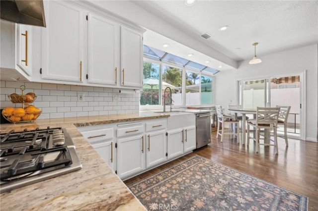 43490 Calle Nacido, Temecula, CA 92592