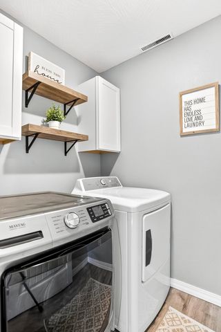 520 S Pine Street, Marshfield, MO 65706