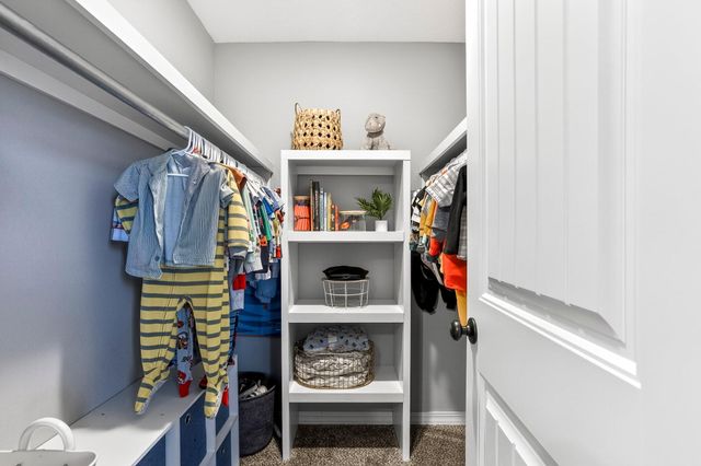 520 S Pine Street, Marshfield, MO 65706