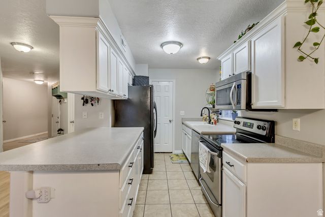 10492 S SAGE VISTA WAY WAY, South Jordan, UT 84009