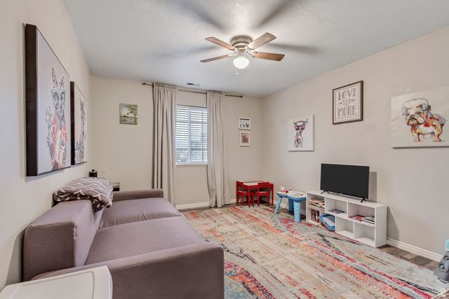 10492 S SAGE VISTA WAY WAY, South Jordan, UT 84009