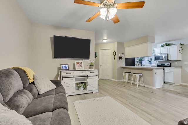 10492 S SAGE VISTA WAY WAY, South Jordan, UT 84009