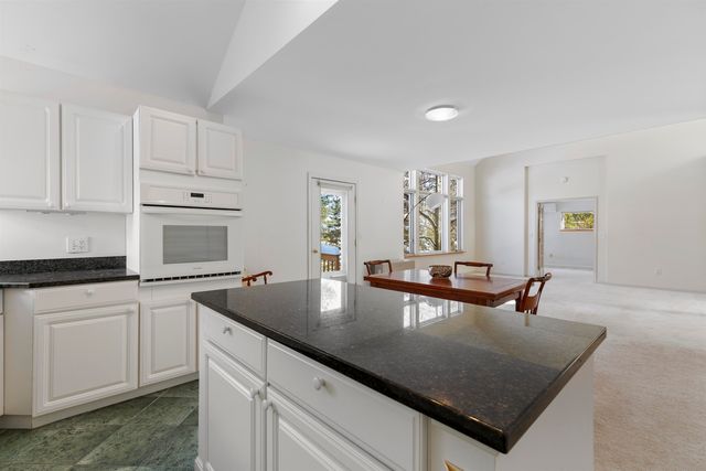 14 Sterling Springs Drive, Hartford, VT 05001