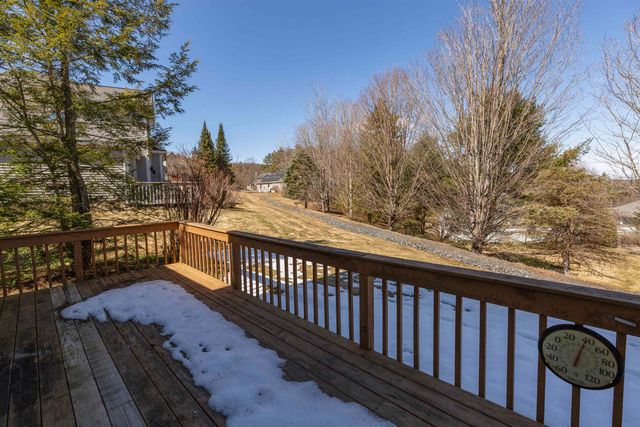14 Sterling Springs Drive, Hartford, VT 05001