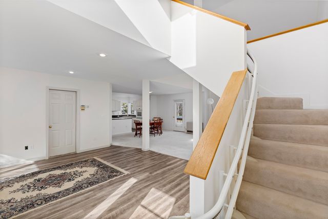 14 Sterling Springs Drive, Hartford, VT 05001