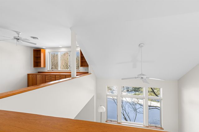 14 Sterling Springs Drive, Hartford, VT 05001