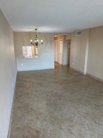 1889 S Ocean Drive 412, Hallandale Beach, FL 33009