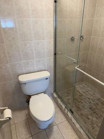 1889 S Ocean Drive 412, Hallandale Beach, FL 33009