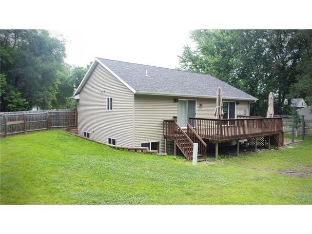 3205 Lilac Street, Eau Claire, WI 54703