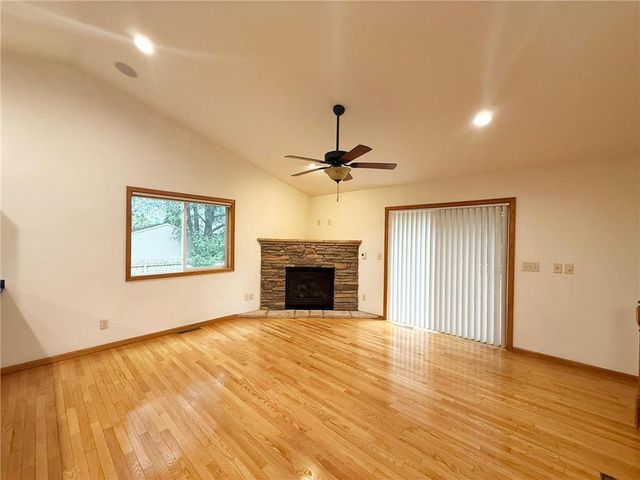 3205 Lilac Street, Eau Claire, WI 54703