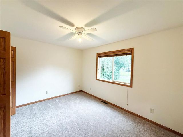 3205 Lilac Street, Eau Claire, WI 54703