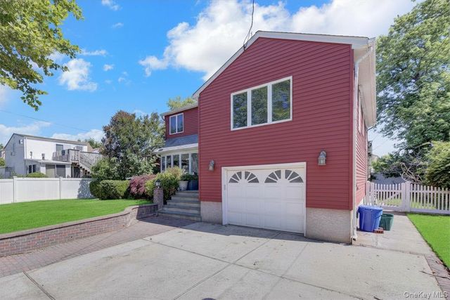 3477 Woodward Street, Oceanside, NY 11572
