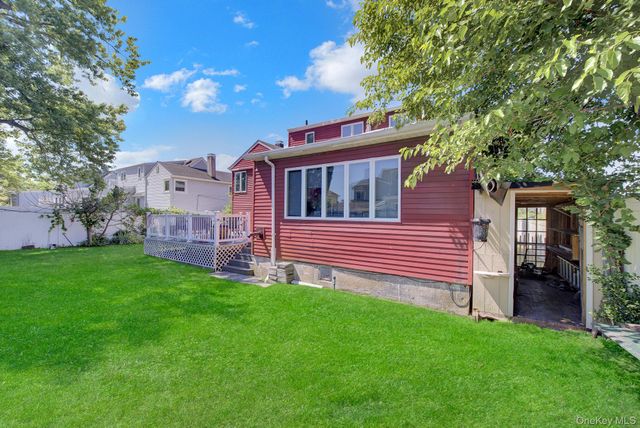 3477 Woodward Street, Oceanside, NY 11572