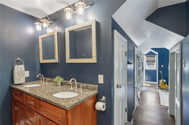 816 Woodland Ave, Oakmont, PA 15139