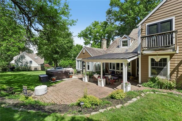 816 Woodland Ave, Oakmont, PA 15139