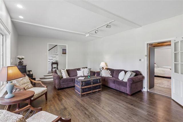 816 Woodland Ave, Oakmont, PA 15139