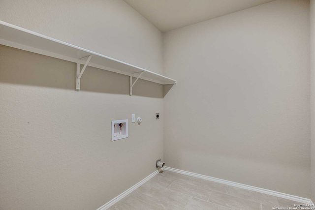 304 Ivy Roads, Seguin, TX 78155