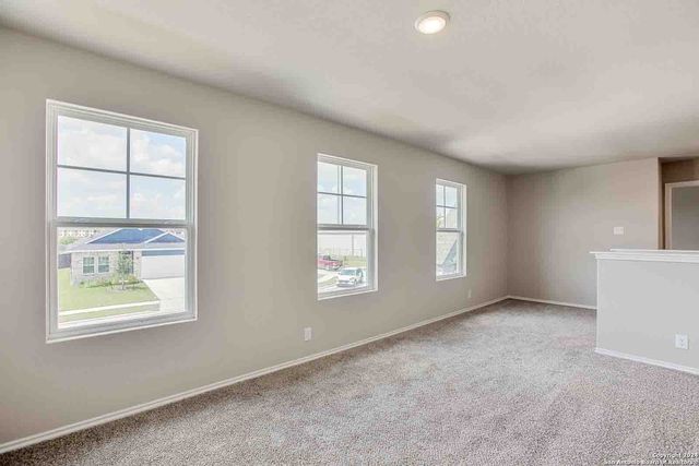 304 Ivy Roads, Seguin, TX 78155