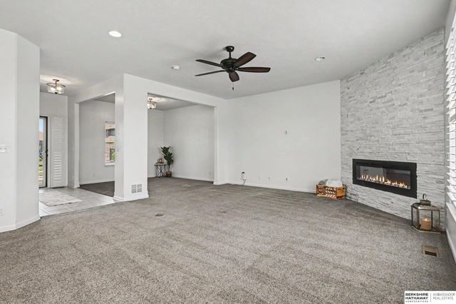 19909 Madison Street, Omaha, NE 68135