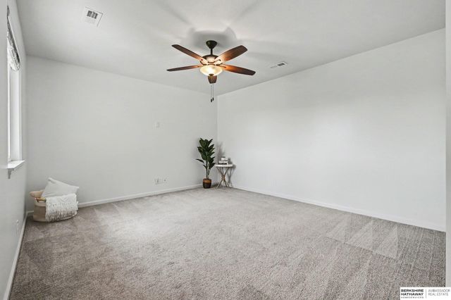 19909 Madison Street, Omaha, NE 68135
