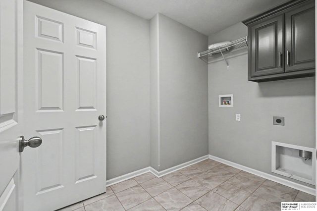 19909 Madison Street, Omaha, NE 68135