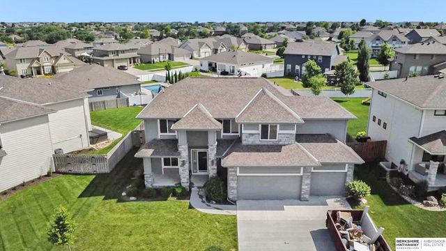 19909 Madison Street, Omaha, NE 68135