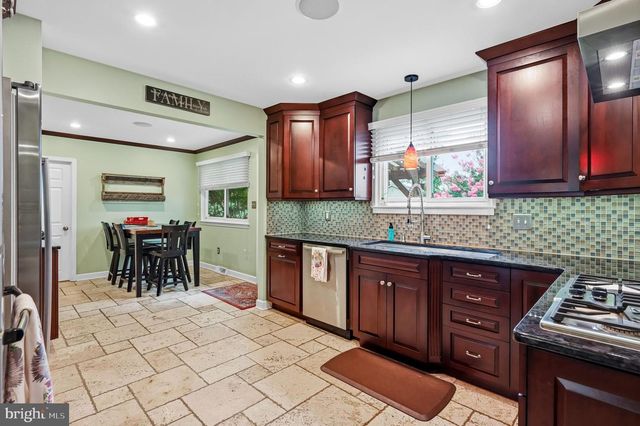 334 PROVINCETOWN RD, Cherry Hill, NJ 08034