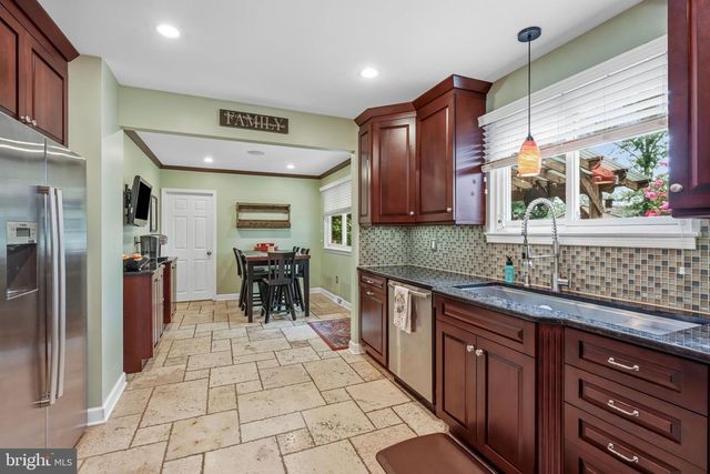 334 PROVINCETOWN RD, Cherry Hill, NJ 08034